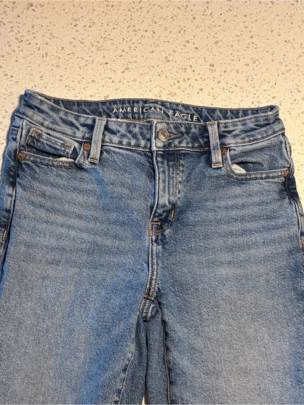 American Eagle Outfitters Women's Medium Blue High-Rise Jeans